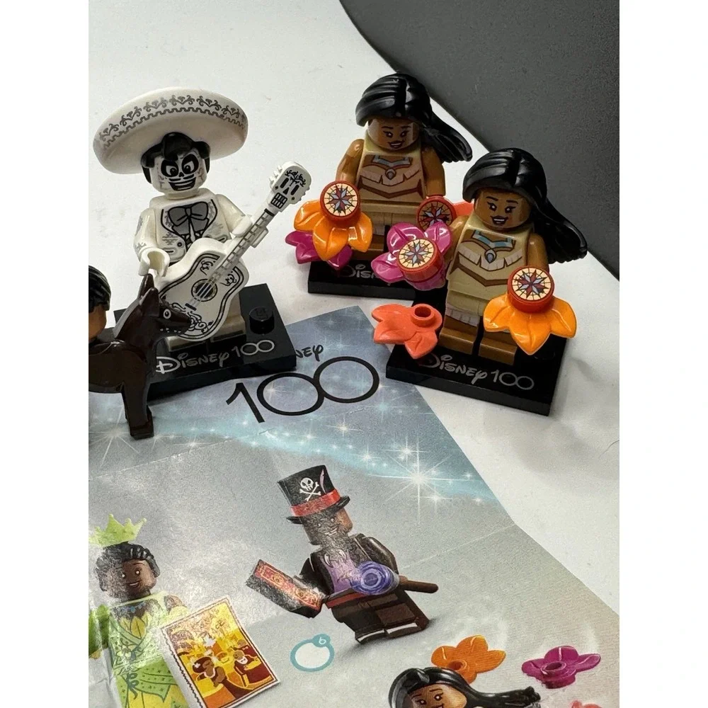 Disney 100 Lego Minifigures 8 Complete Stitch Cruella Evil Queen Coco Pocahontas